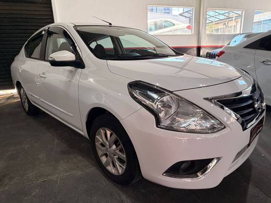 NISSAN VERSA 1.6 16V FLEXSTART SV 4P XTRONIC